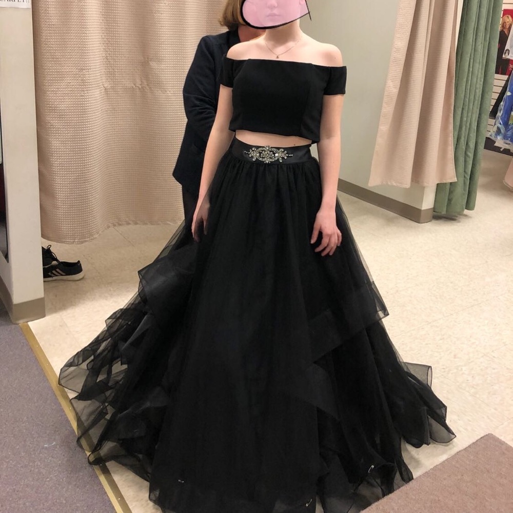 Alyce Paris prom dress